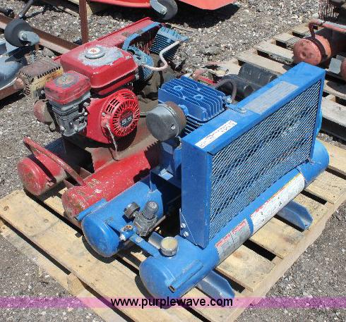 image for item B9872 (2) portable air compressors
