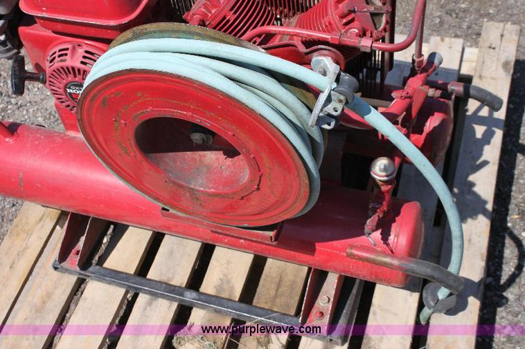 image for item B9873 Portable air compressor