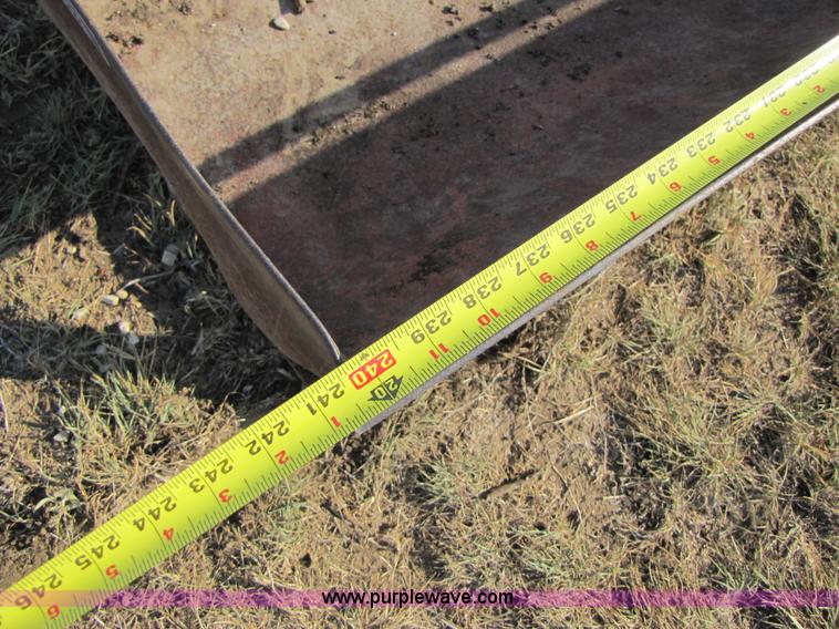 image for item C9502 (5) metal pipe feed bunks
