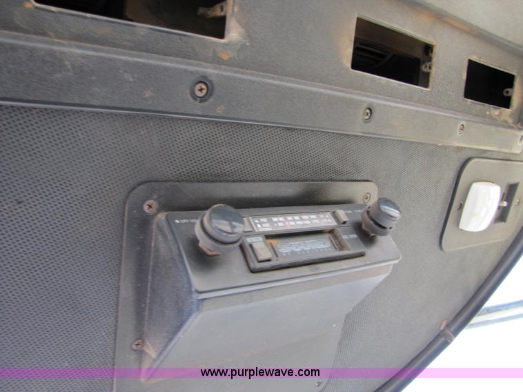 image for item C9505 John Deere 40 Series tractor cab