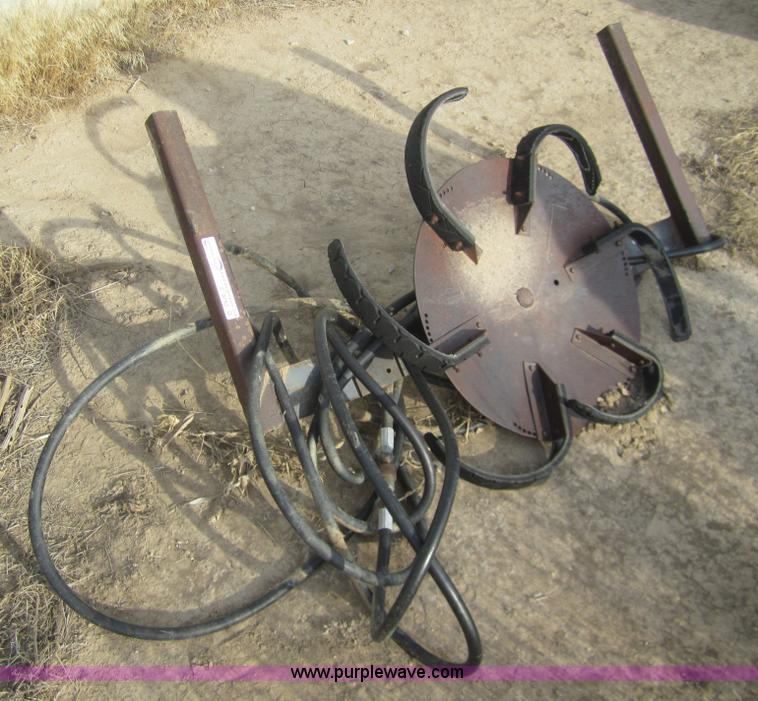 image for item C9782 Combine chaff spreader