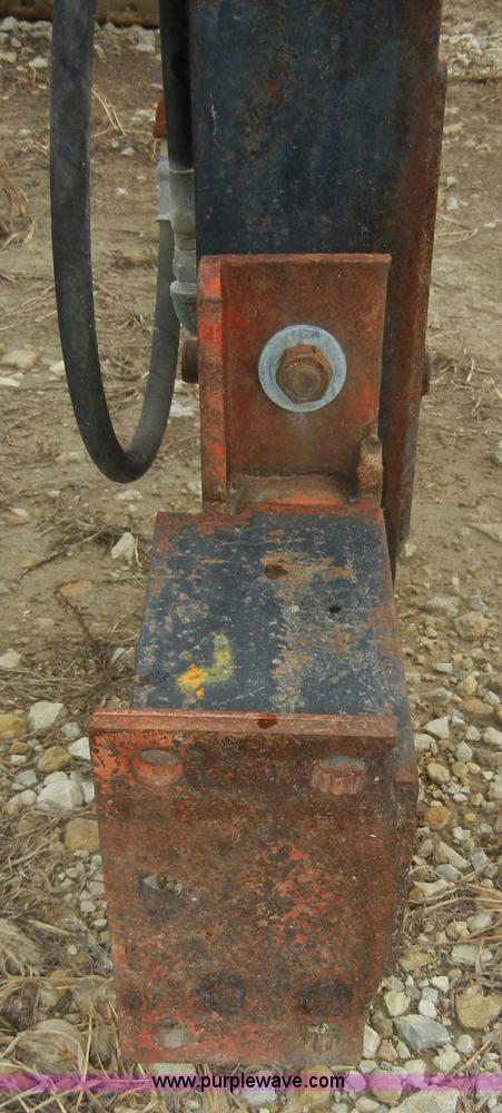 image for item D9644 Farm Hand F11 loader