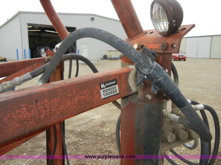image for item D9644 Farm Hand F11 loader
