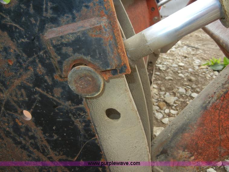 image for item D9644 Farm Hand F11 loader