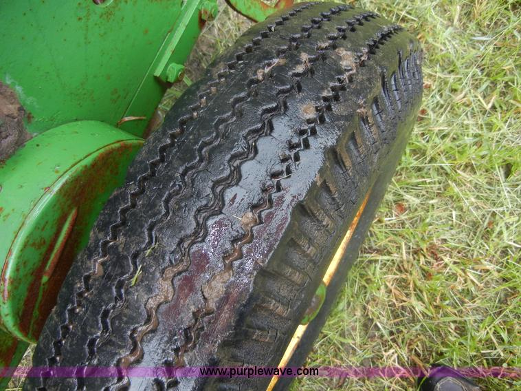 image for item D9671 John Deere FB grain drill with grass seed boxes