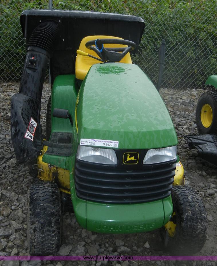 image for item D9672 John Deere LT155 lawn tractor with rear bagger