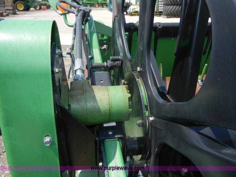 image for item D9680 John Deere 625F 25' flex head