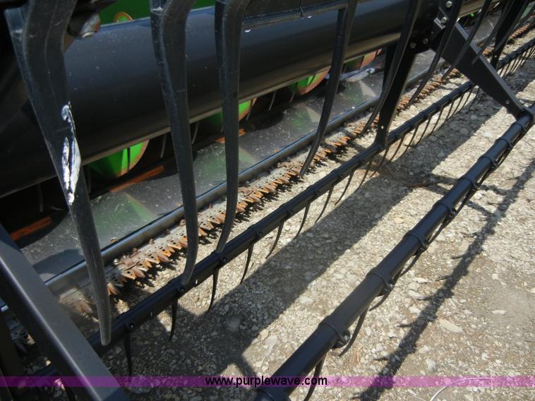 image for item D9680 John Deere 625F 25' flex head