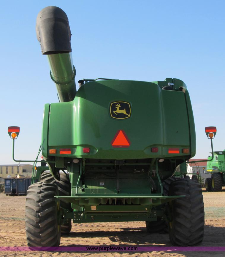 image for item J9751 2009 John Deere 9770 STS combine
