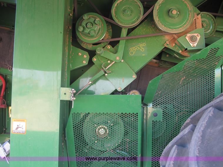 image for item J9751 2009 John Deere 9770 STS combine