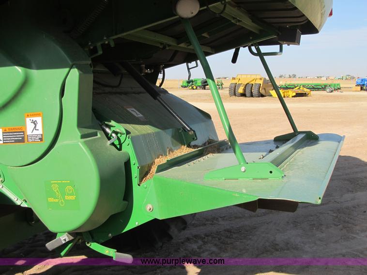 image for item J9751 2009 John Deere 9770 STS combine
