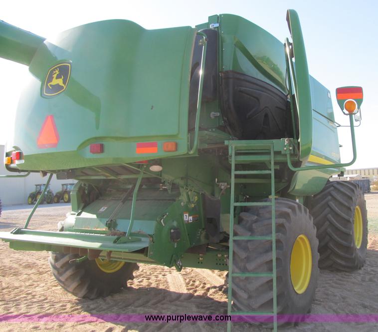 image for item J9751 2009 John Deere 9770 STS combine