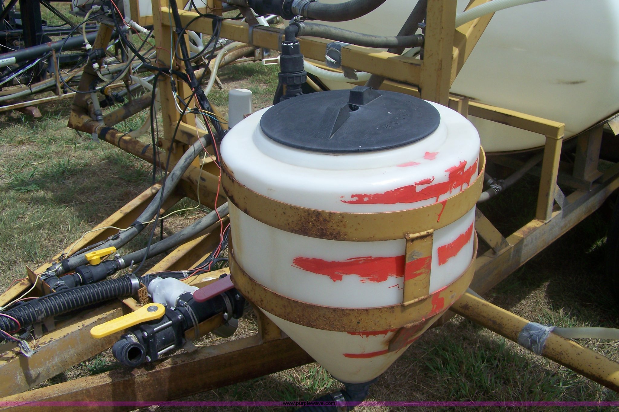 Simpson SFE500 pull sprayer in Ransom, KS Item A4514 sold Purple Wave