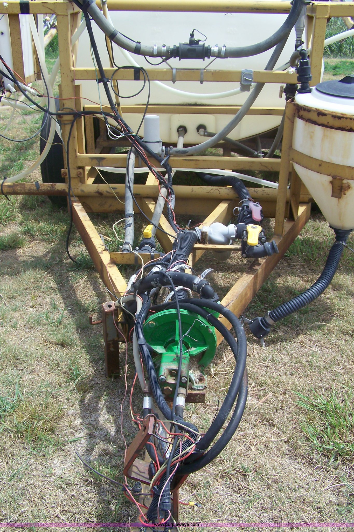 Simpson SFE500 pull sprayer in Ransom, KS Item A4514 sold Purple Wave
