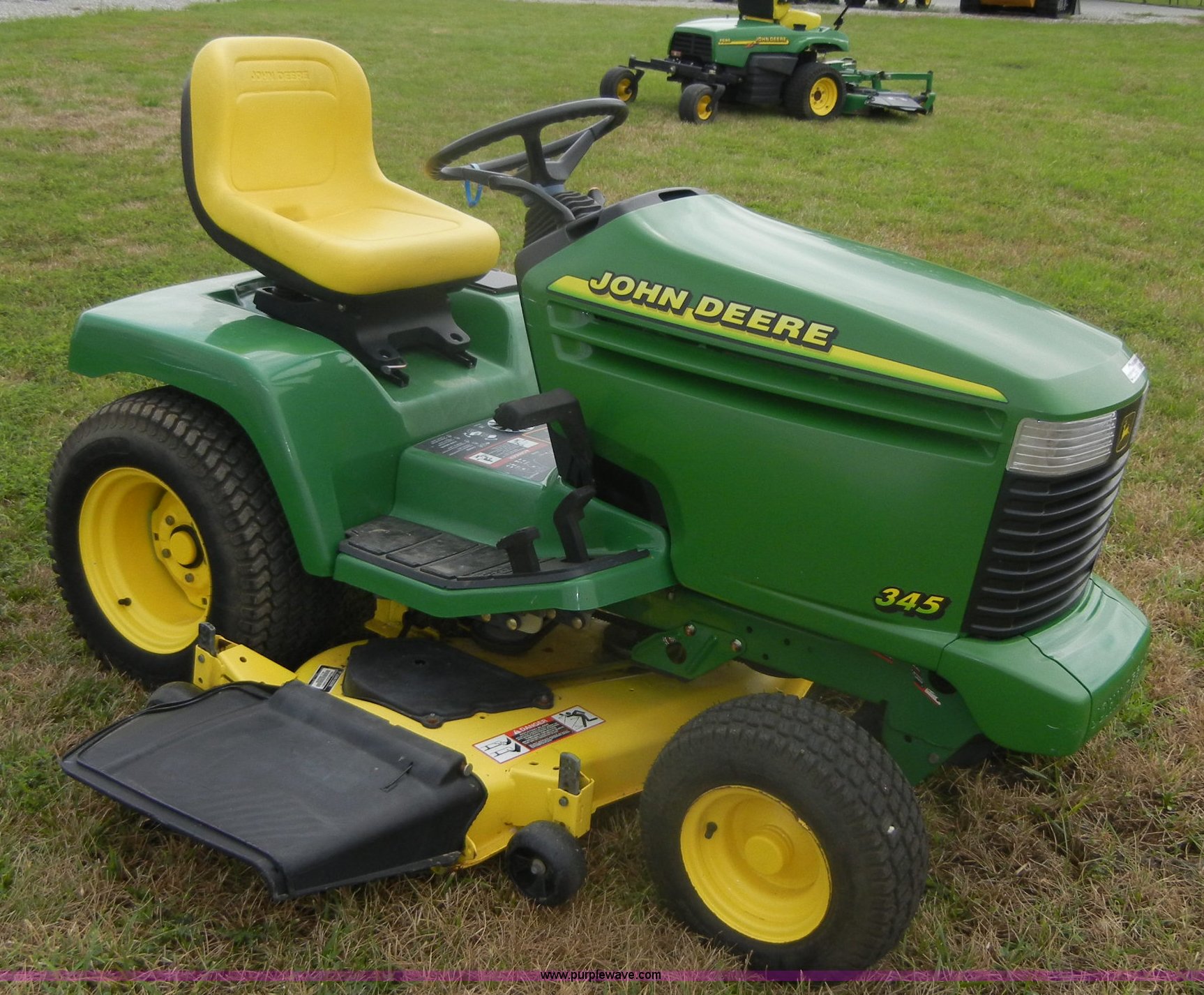 John Deere 345 lawn tractor in Baldwin City, KS | Item A9988 sold ...