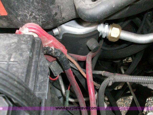 image for item A1196 2002 Chevrolet G3500 Express box van