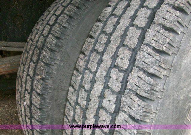 image for item A1213 2003 GMC W4500 15' box truck