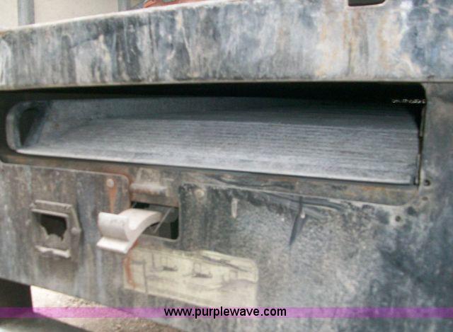 image for item A1213 2003 GMC W4500 15' box truck