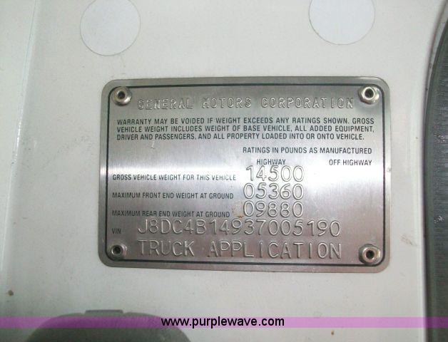 image for item A1213 2003 GMC W4500 15' box truck