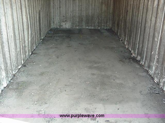 image for item A1242 1996 Mobile-Mini 20' storage container