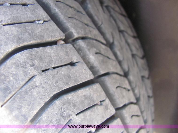 image for item A3582 2004 Chevrolet Malibu LS Maxx