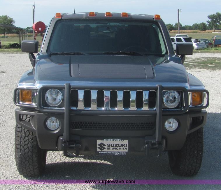 image for item A3592 2007 Hummer H3 SUV