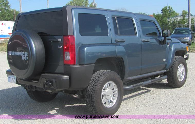 image for item A3592 2007 Hummer H3 SUV