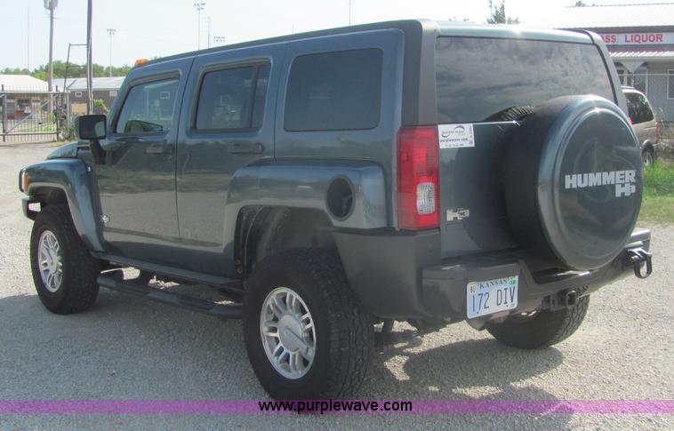 image for item A3592 2007 Hummer H3 SUV