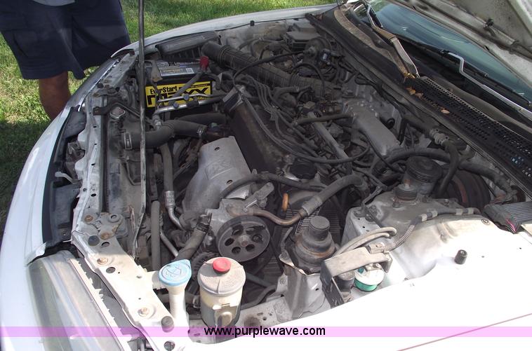 image for item A4017 1995 Honda Accord LX