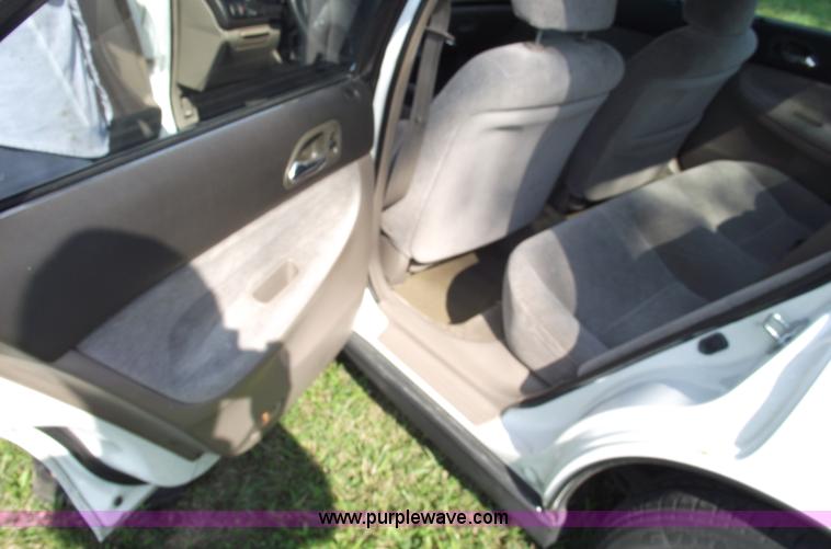 image for item A4017 1995 Honda Accord LX