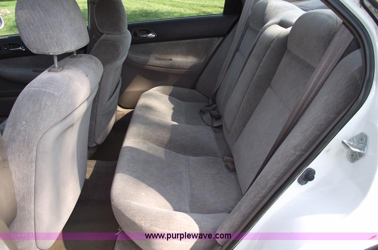 image for item A4017 1995 Honda Accord LX