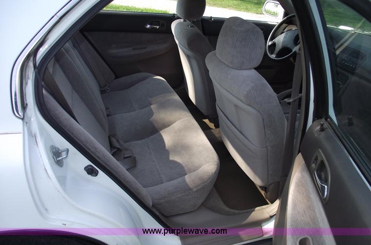 image for item A4017 1995 Honda Accord LX