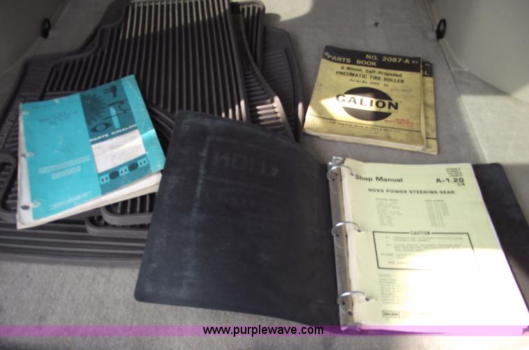 image for item A4069 2002 Toyota Highlander Limited SUV