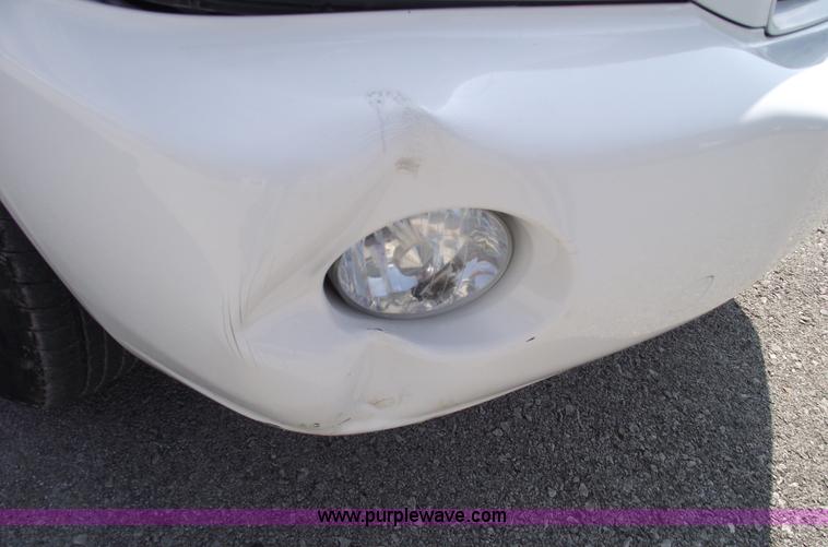 image for item A4069 2002 Toyota Highlander Limited SUV