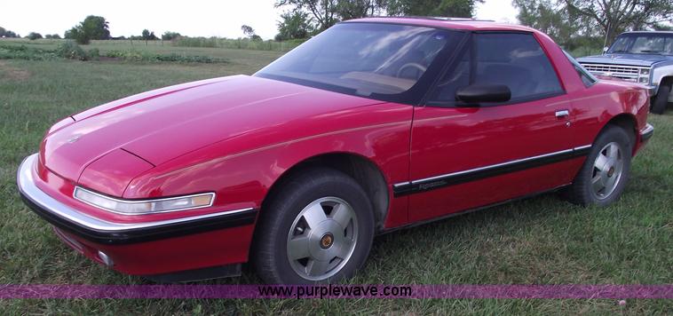 image for item A4080 1990 Buick Reatta