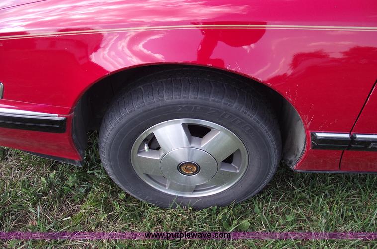 image for item A4080 1990 Buick Reatta