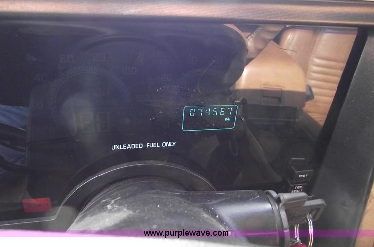 image for item A4080 1990 Buick Reatta