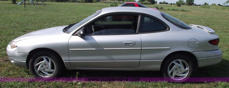 image for item A4081 2000 Ford Escort ZX2