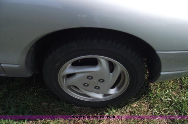 image for item A4081 2000 Ford Escort ZX2