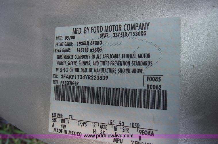 image for item A4081 2000 Ford Escort ZX2