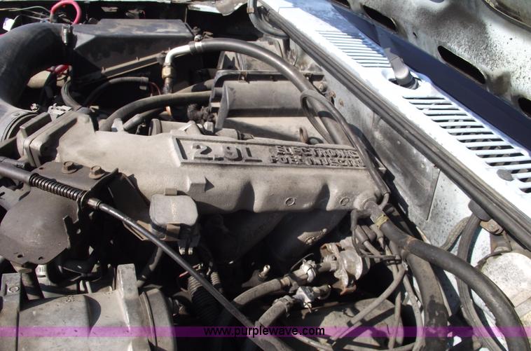 image for item A4087 1986 Ford Bronco II SUV