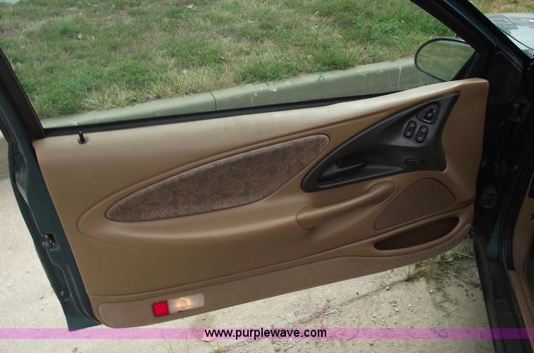 image for item A4109 1996 Mercury Cougar XR7