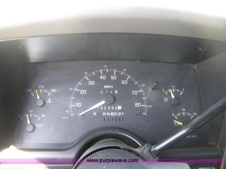 image for item A4295 1994 Chevrolet S10 LS extended cab pickup truck