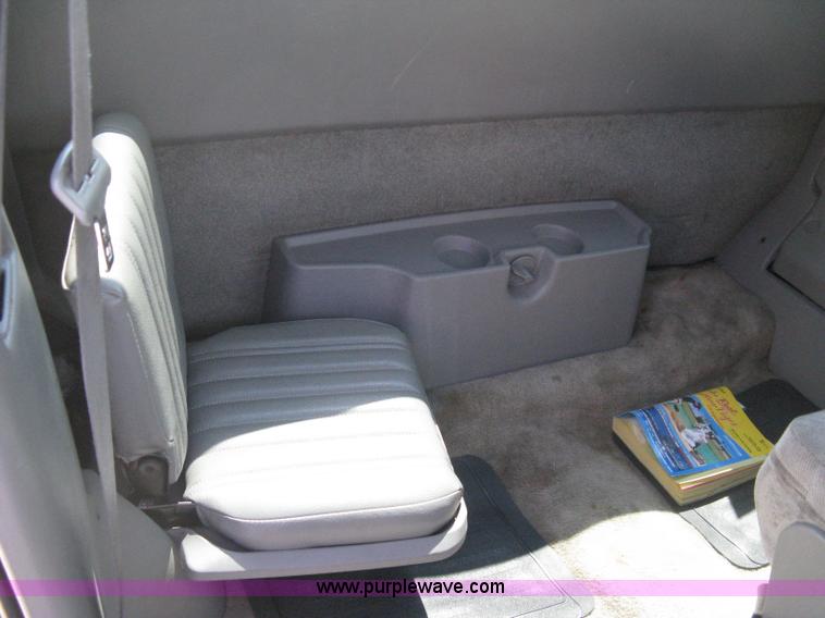 image for item A4295 1994 Chevrolet S10 LS extended cab pickup truck