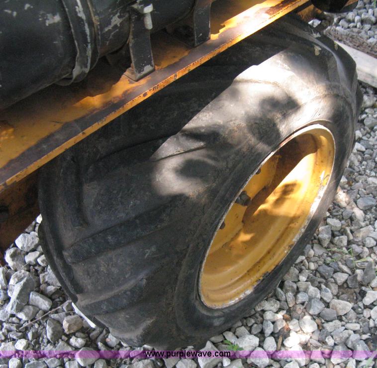 image for item A4298 Case Maxi Sneaker Series B vibratory plow