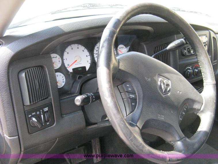 image for item A4299 2002 Dodge Ram 1500 SLT quad cab pickup truck