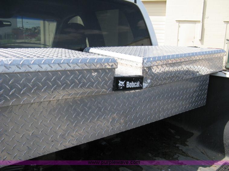 image for item A4299 2002 Dodge Ram 1500 SLT quad cab pickup truck