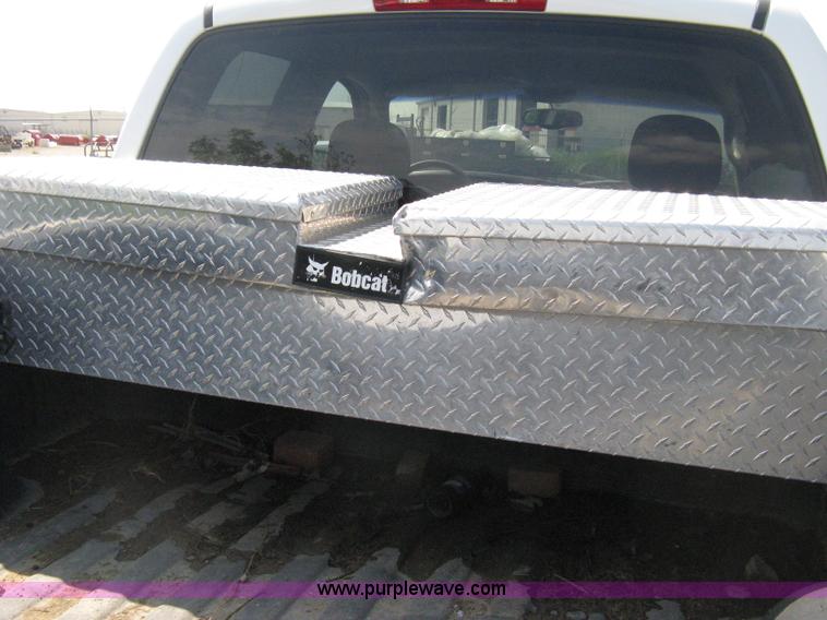 image for item A4299 2002 Dodge Ram 1500 SLT quad cab pickup truck