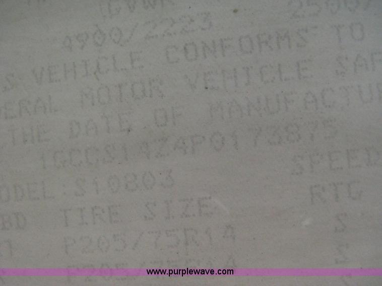 image for item A4303 1993 Chevrolet S10 pickup truck