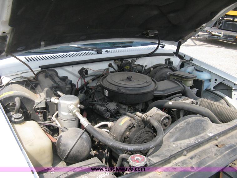 image for item A4303 1993 Chevrolet S10 pickup truck